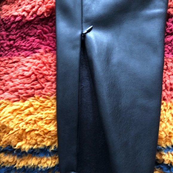 ZARA Black Faux leather Pants-(Sz XS) - Picture 7 of 16